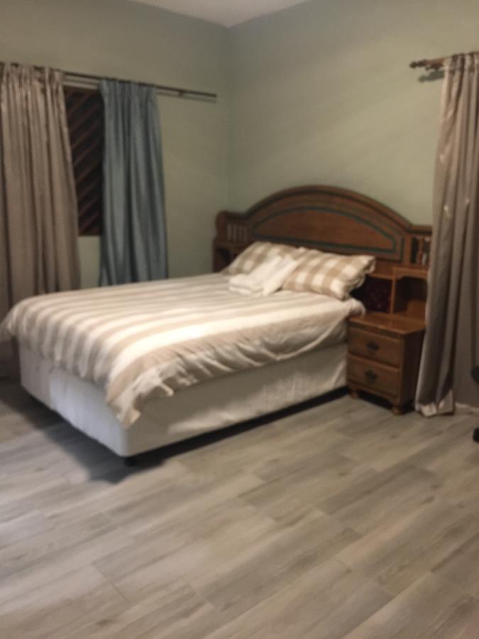 Coco Palm Bed&Breakfast Windhoek Exterior photo