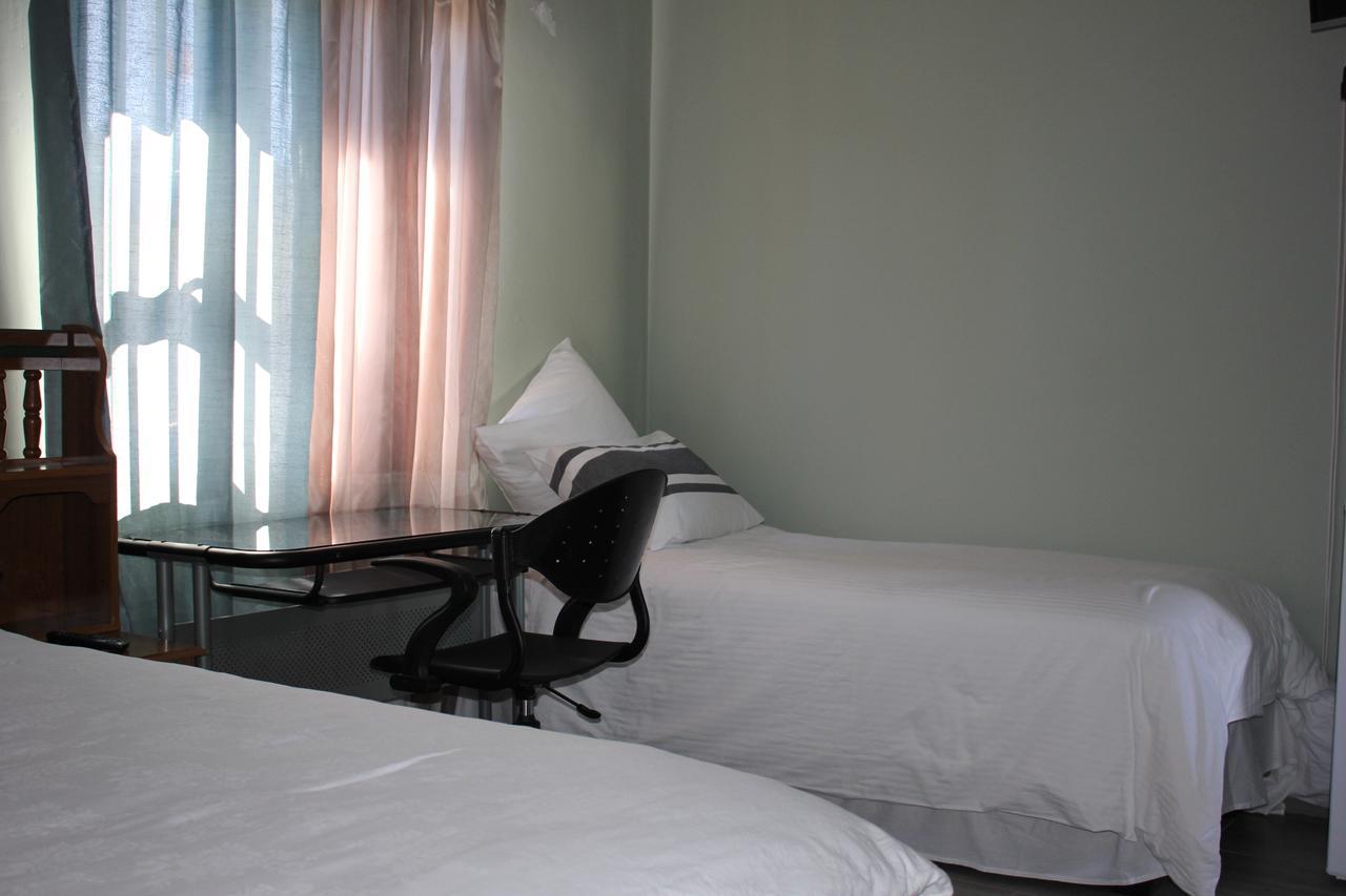 Coco Palm Bed&Breakfast Windhoek Exterior photo
